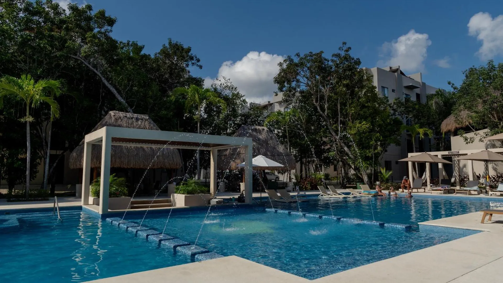 Casa Yellowstone - A Gem In The Hidden Jungle